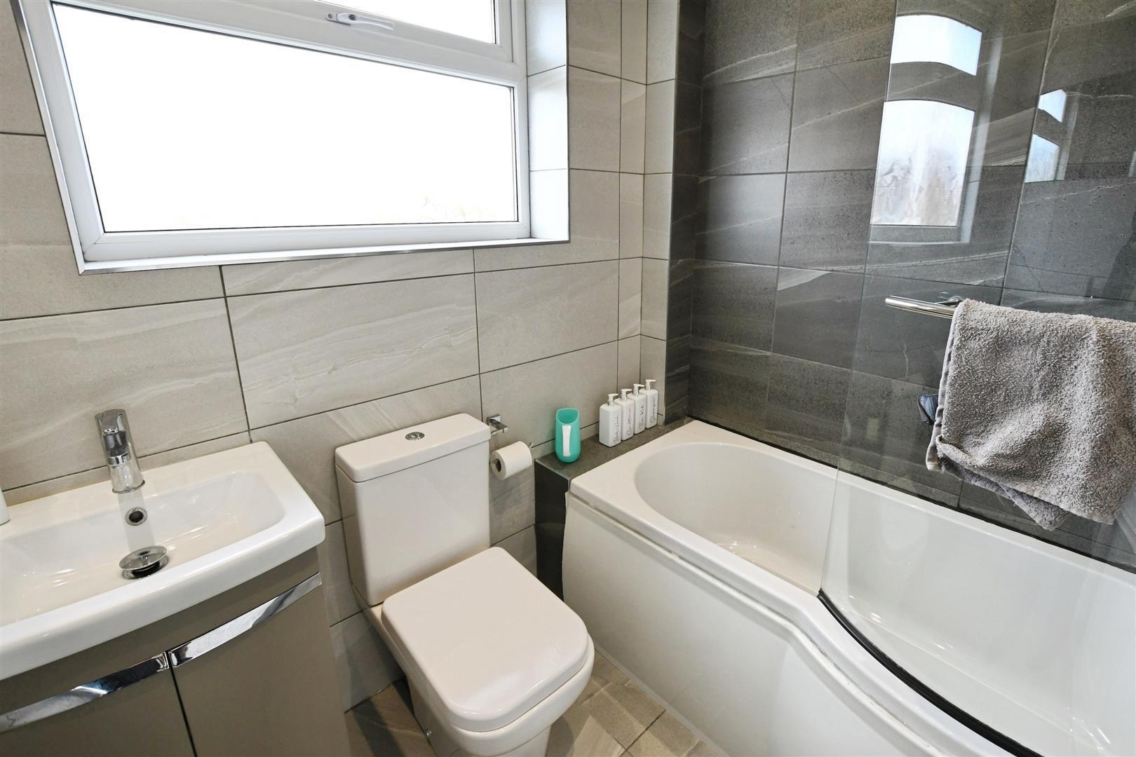 Roslyn Crescent, Hedon Image 9