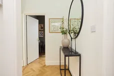 Strathearn Place, London