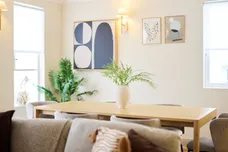 Strathearn Place, London