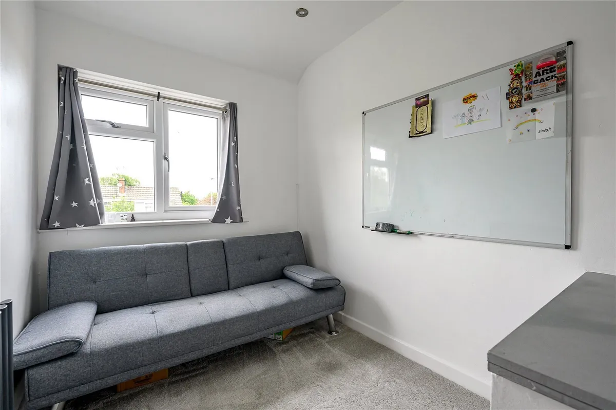 Brookhill Drive, Alwoodley, LS17