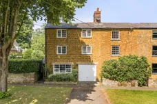 Castle Street, Deddington, OX15 photo 1