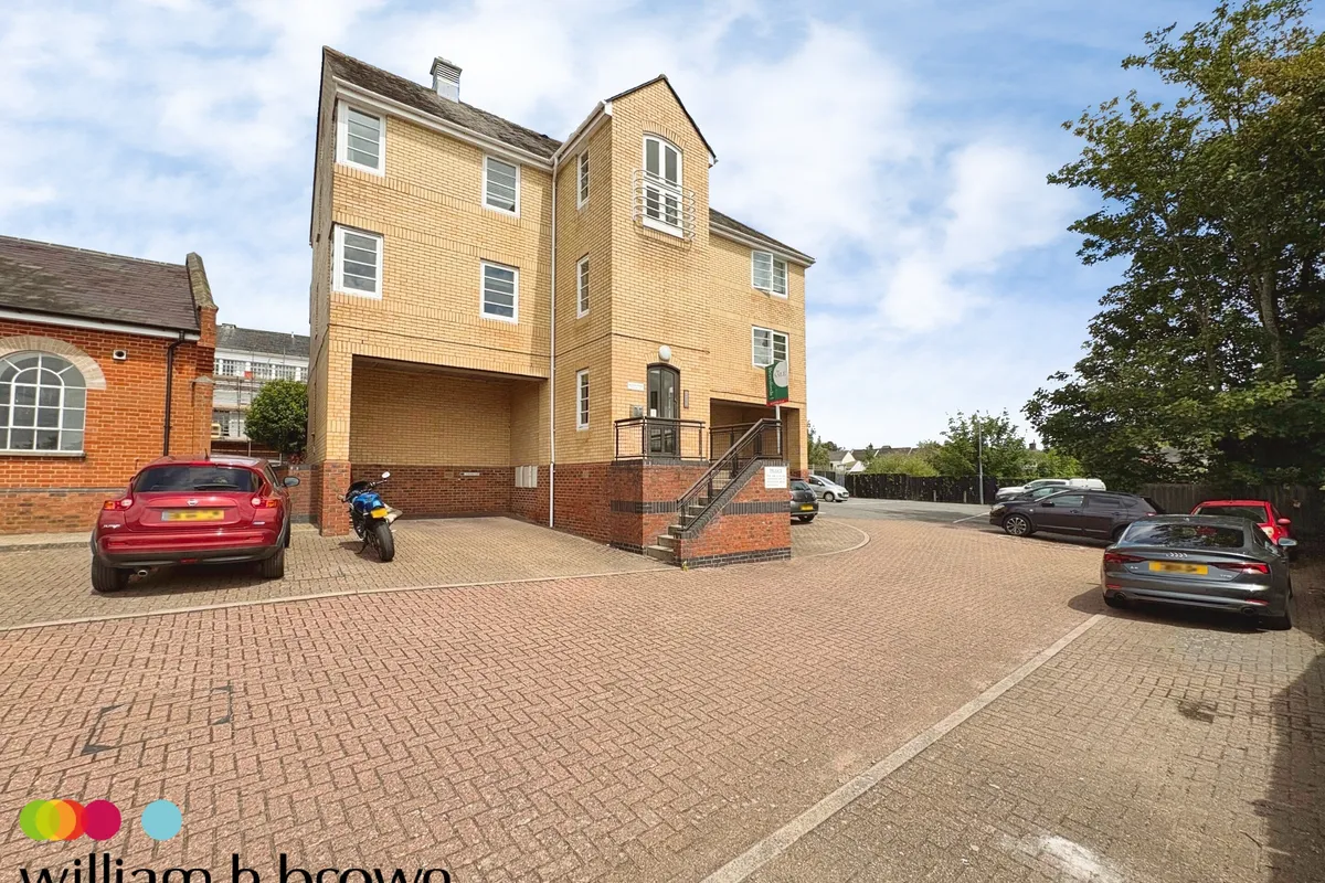 Silks Way, BRAINTREE