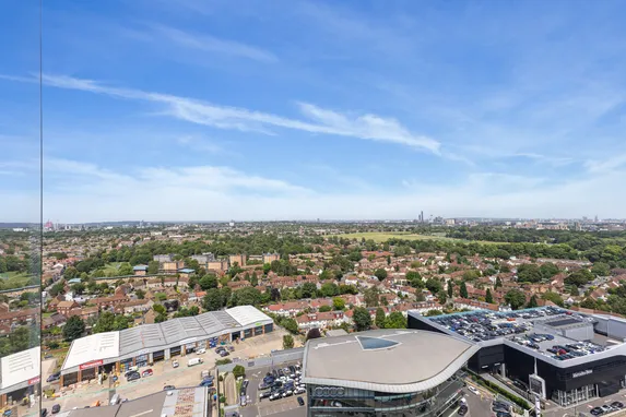 Ealing Road, Brentford, TW8
