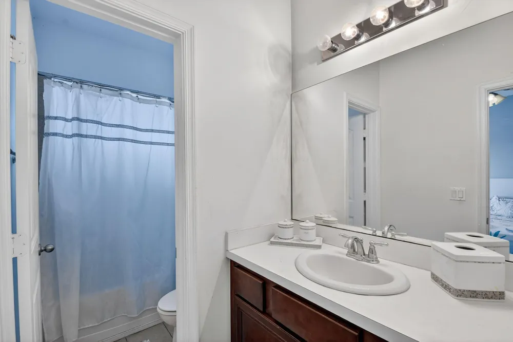 1186 Paisley Ct, Lake Worth Beach, FL 33461