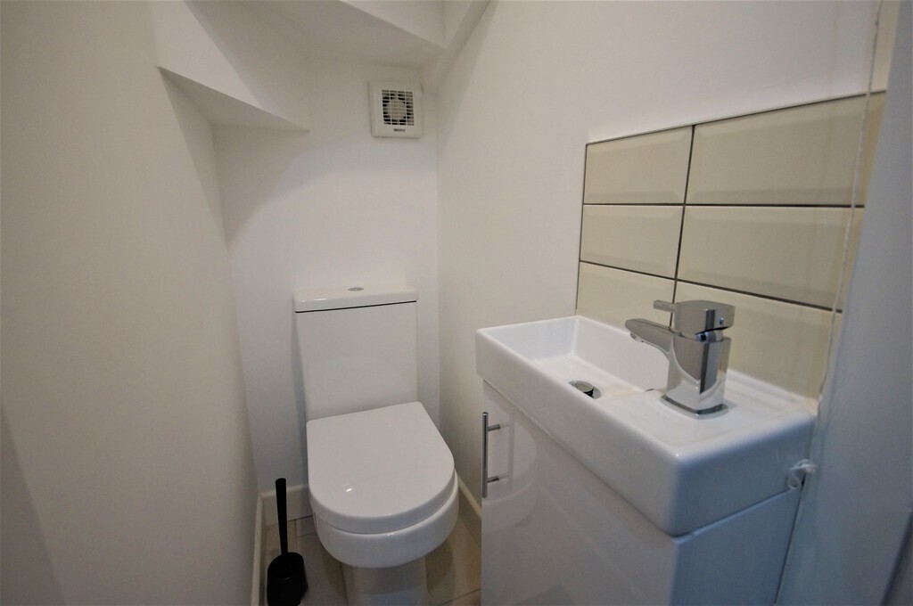 Room 5 of 5, Orwell Road, Coventry, CV1 2BB Image 2