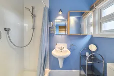 Muswell Avenue, London, N10 photo 18