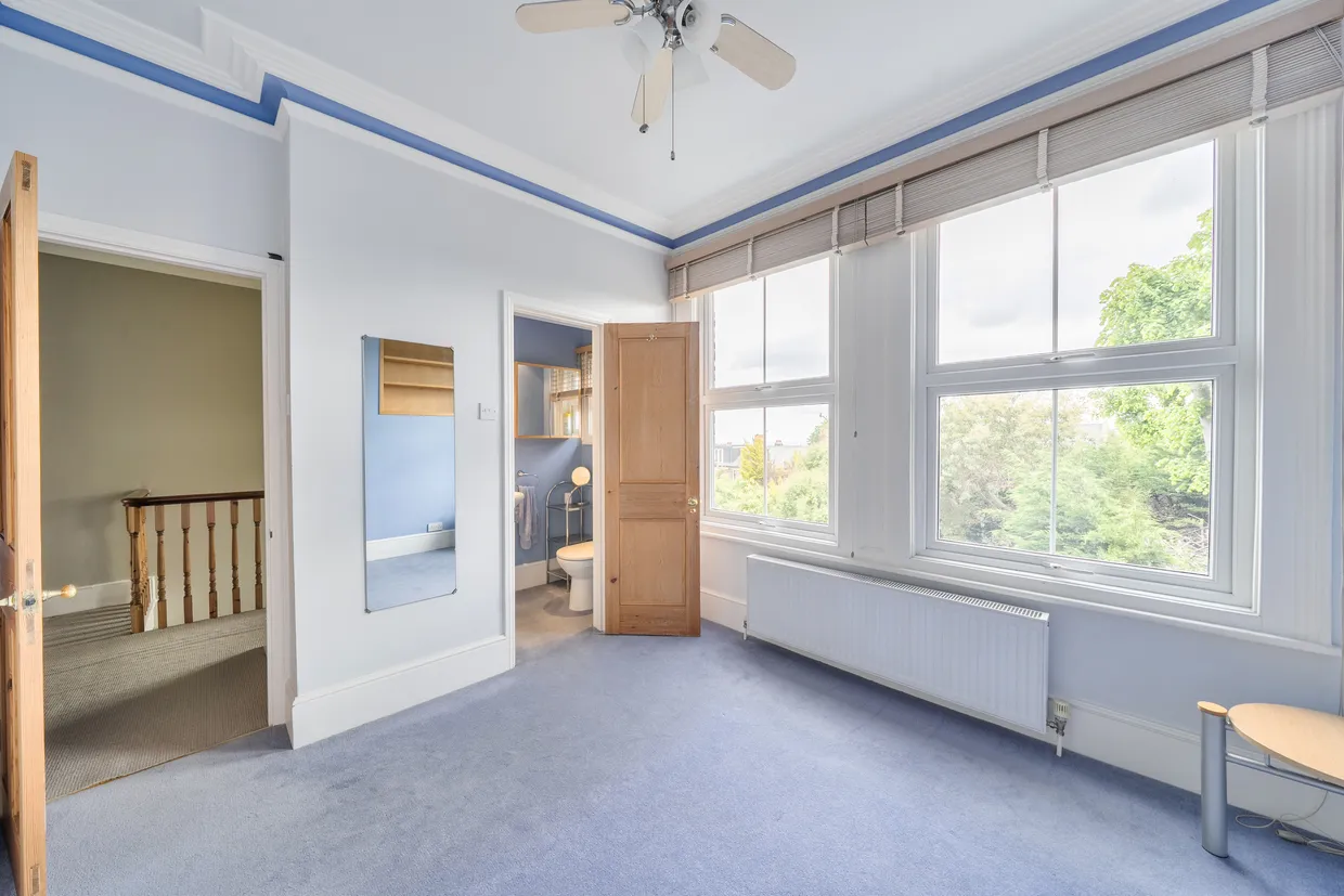 Muswell Avenue, London, N10 photo 19
