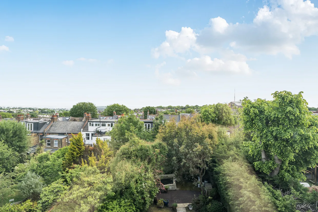 Muswell Avenue, London, N10 photo 27