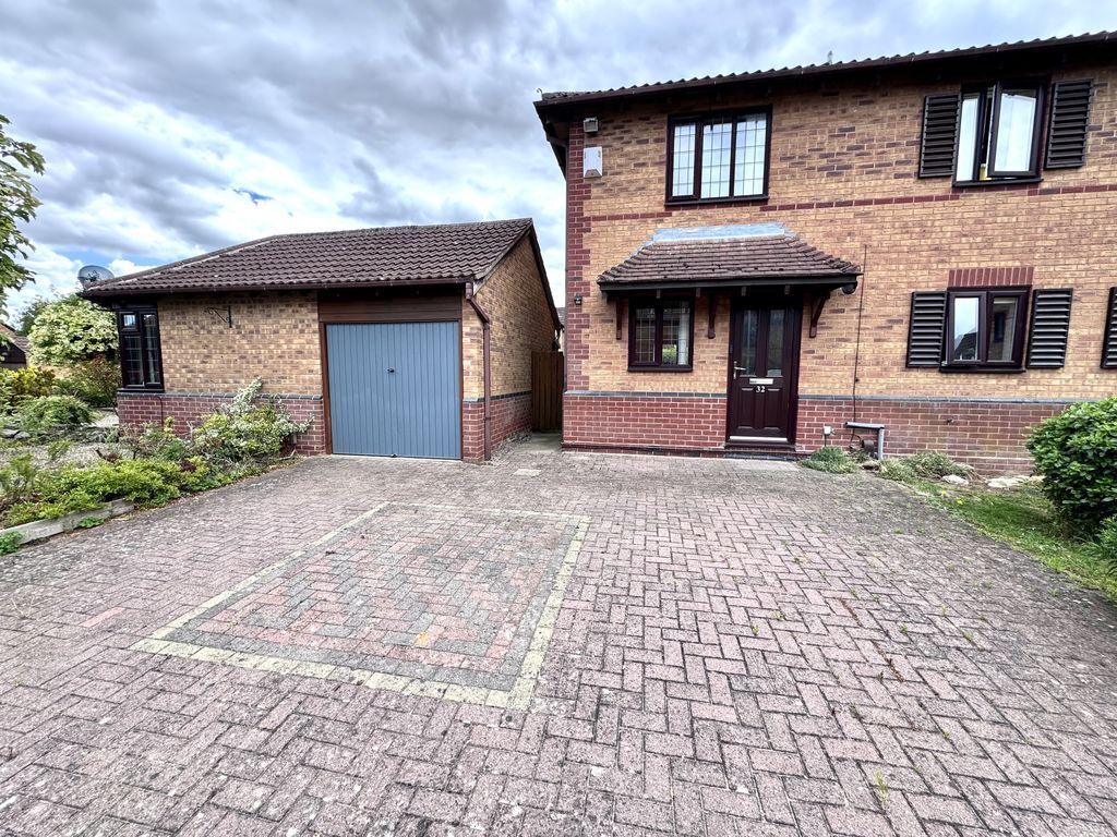 Ashleigh Drive, Nuneaton Image 1