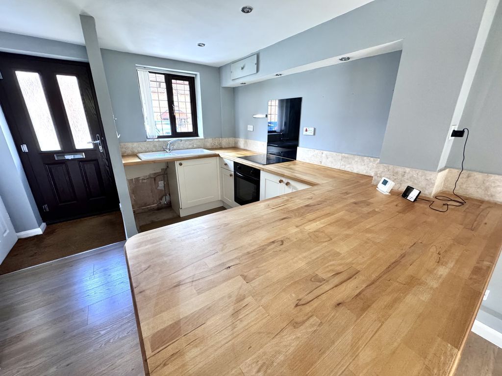 Ashleigh Drive, Nuneaton Image 3
