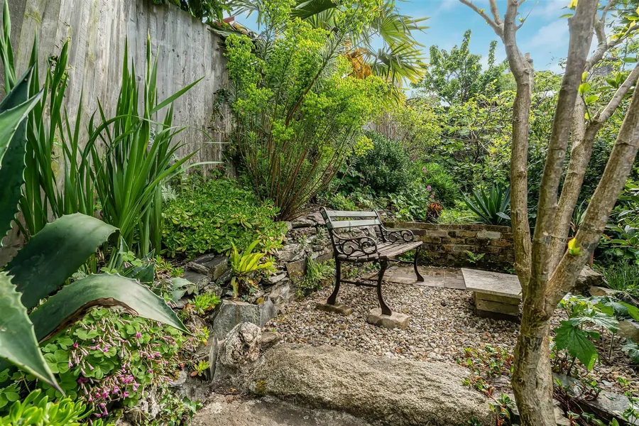 Property Image 24