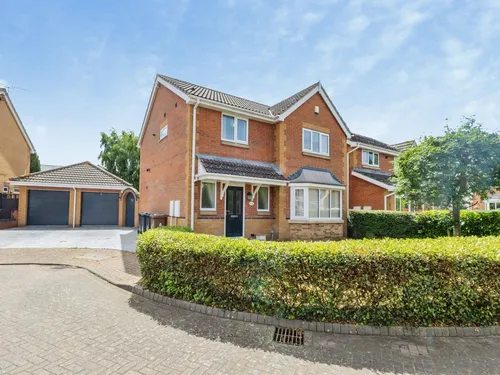 Bakewell Mews, North Hykeham, LINCOLNphoto