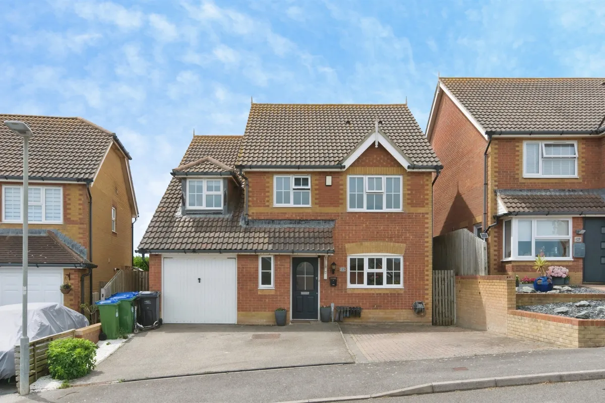 Court Farm Road, Newhaven