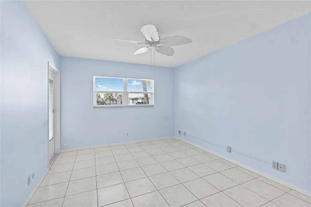 2050 NE 39th St, Lighthouse Point, FL 33064