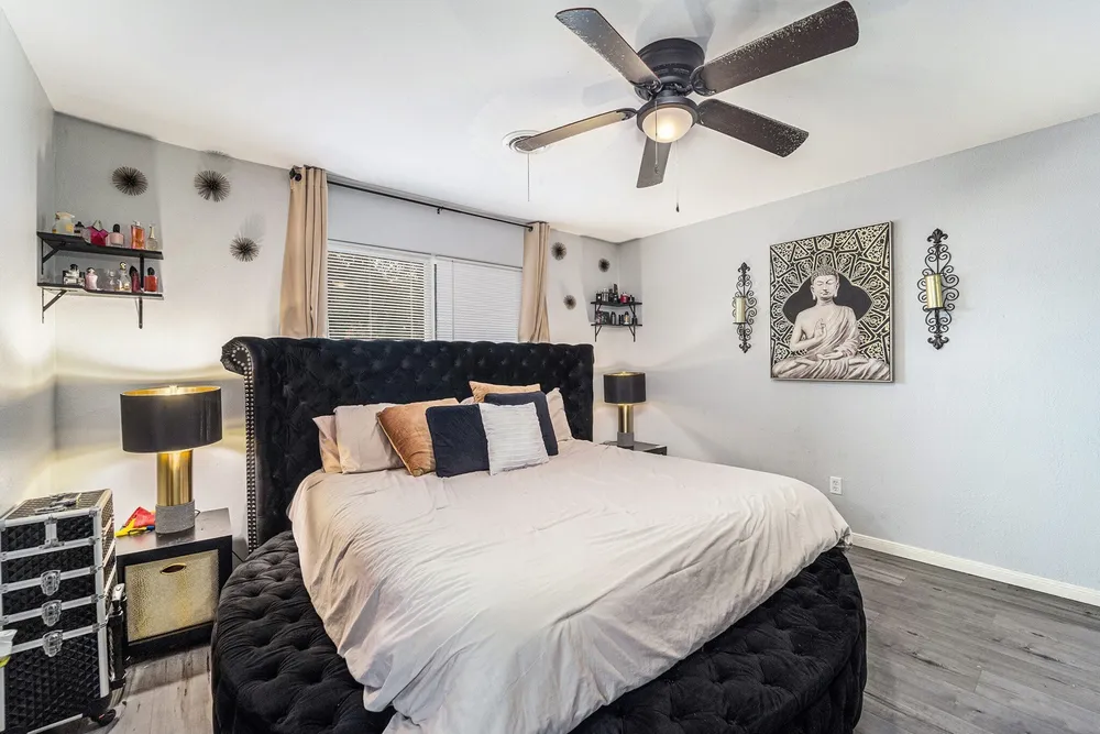12215 Hillcroft St, Houston, TX 77035-4220
