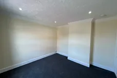 Sunnyside, DISS