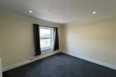 Sunnyside, DISS