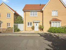 Fennel Drive, Red Lodge, BURY ST. EDMUNDS photo