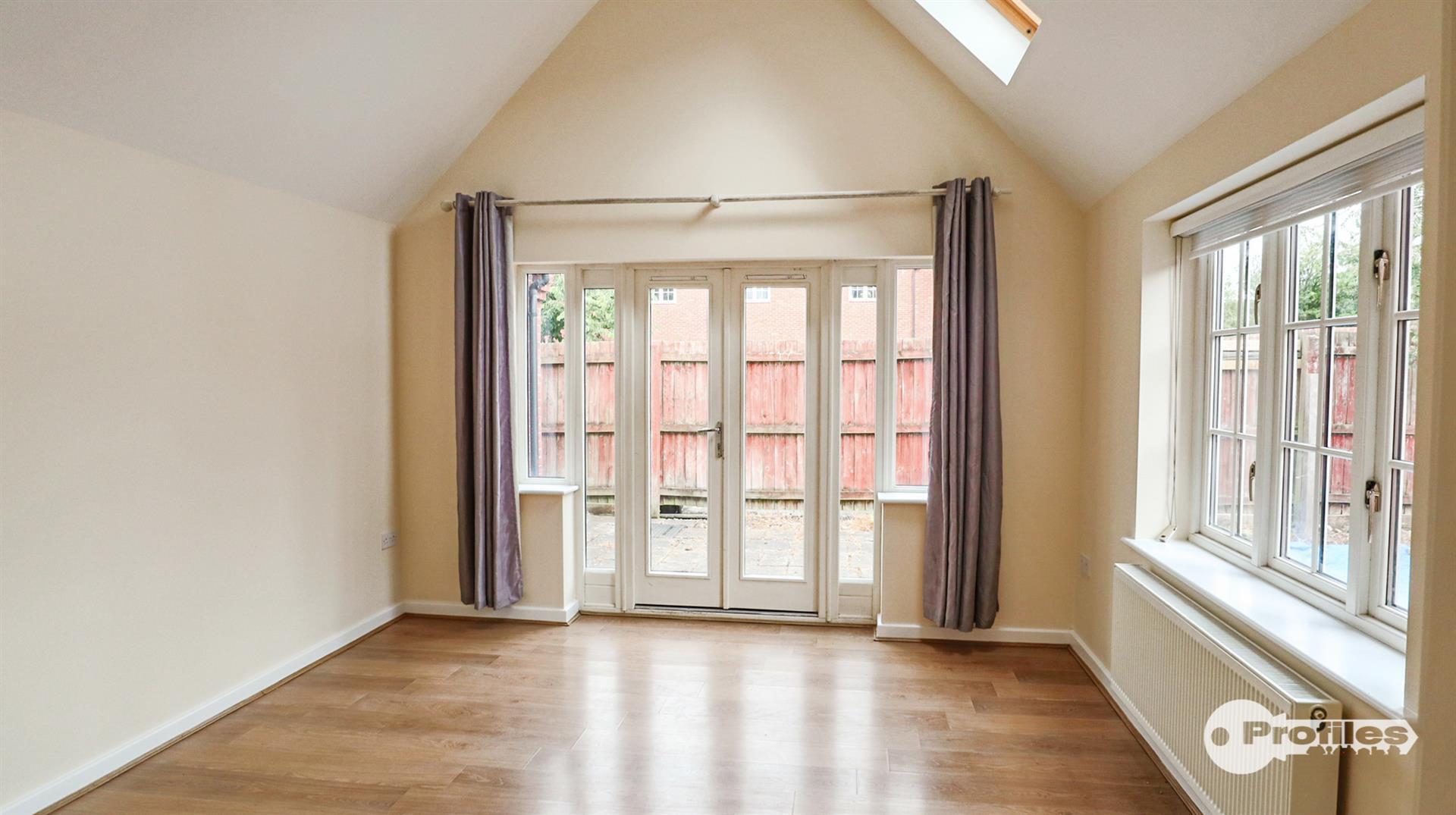 Horseshoe Close, Market Bosworth Image 3