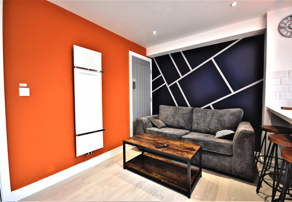 Room 5 of 5, Hamilton Road, Stoke, Coventry, CV2 4FG Image 1