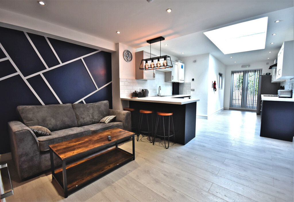Room 5 of 5, Hamilton Road, Stoke, Coventry, CV2 4FG Image 2
