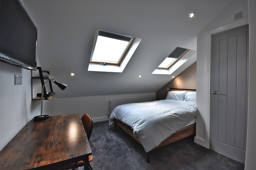 Room 5 of 5, Hamilton Road, Stoke, Coventry, CV2 4FG Image 6