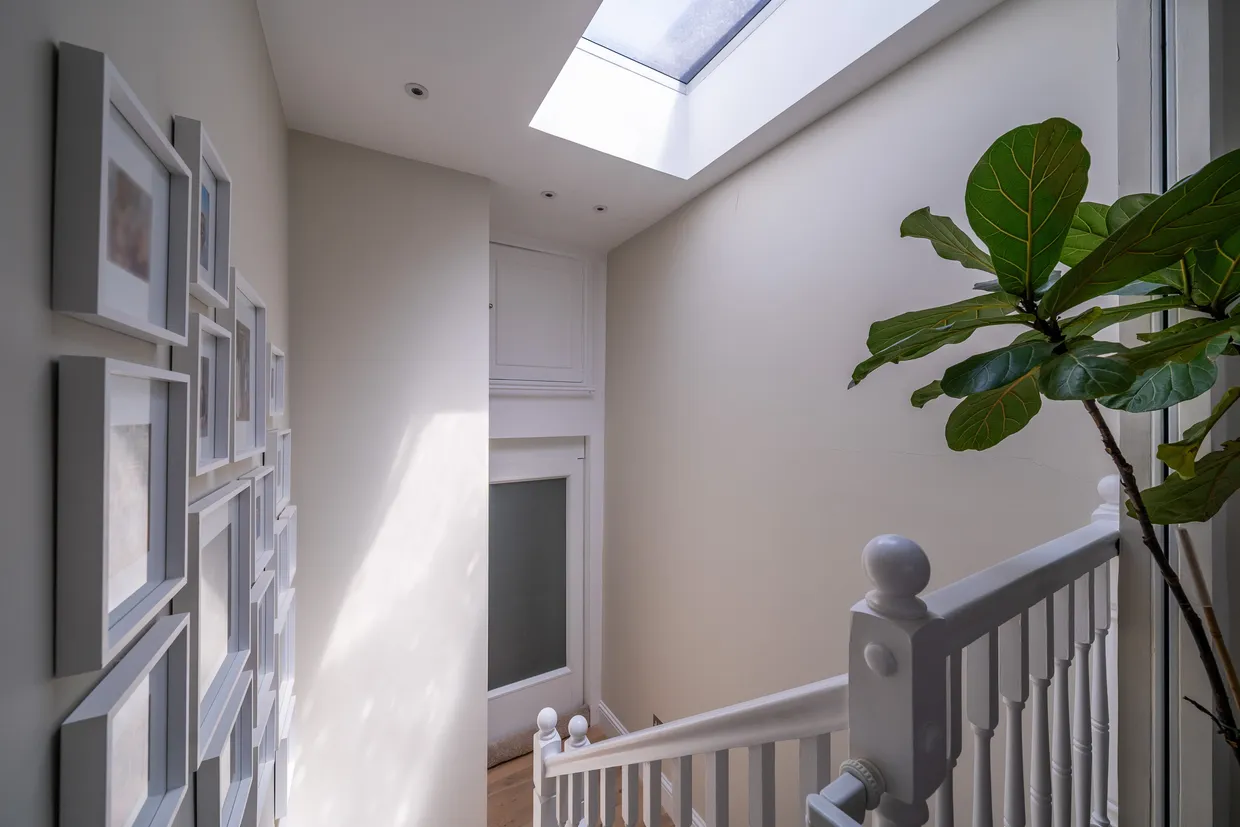 Belgrave Road, London, SW1V photo 11