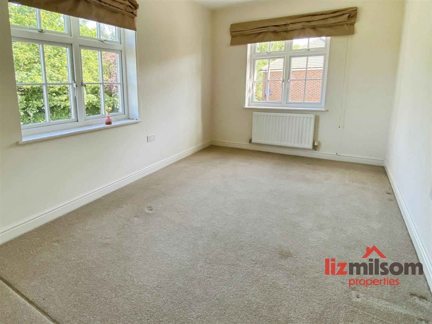 Newman Drive, Church Gresley, DE11 9RZ Image 11