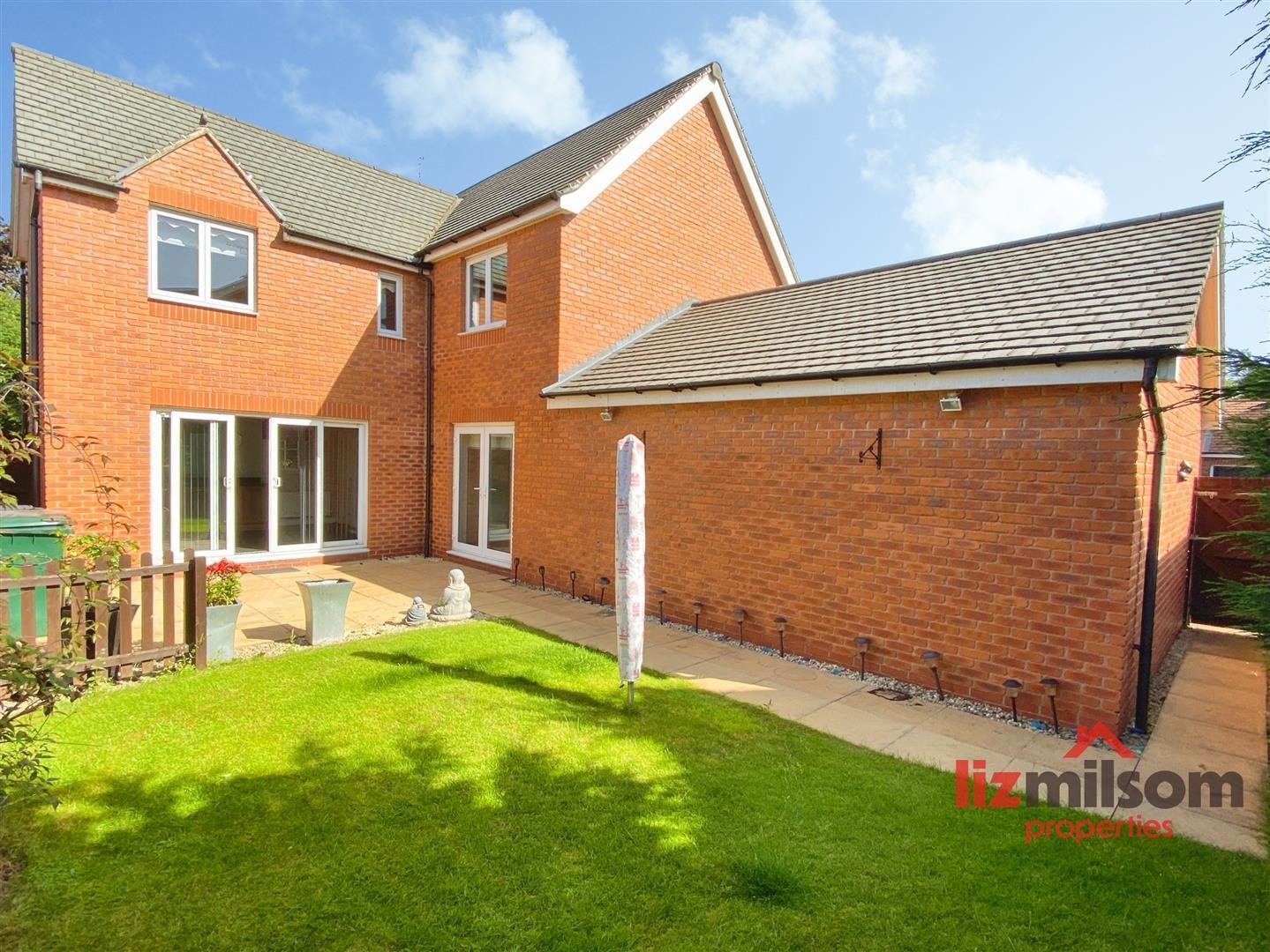 Newman Drive, Church Gresley, DE11 9RZ Image 14