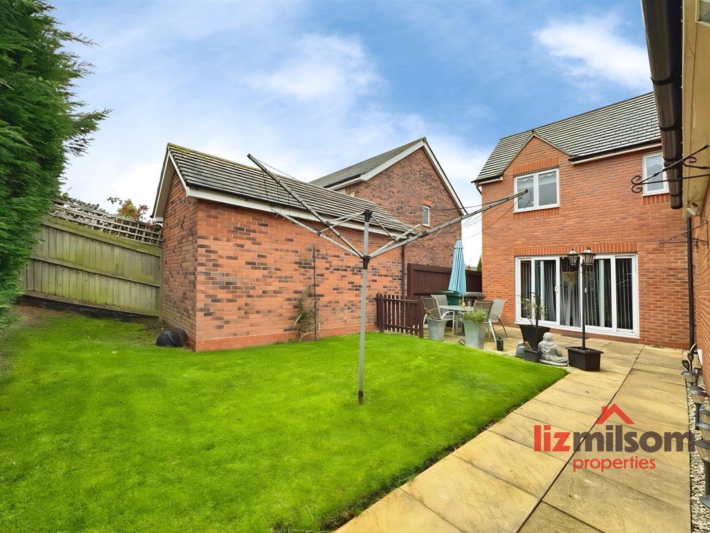 Newman Drive, Church Gresley, DE11 9RZ Image 15