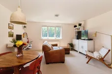 Frobisher Gardens, Chafford Hundred, Grays