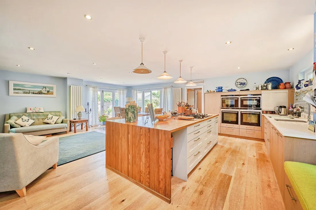 Property photo 10