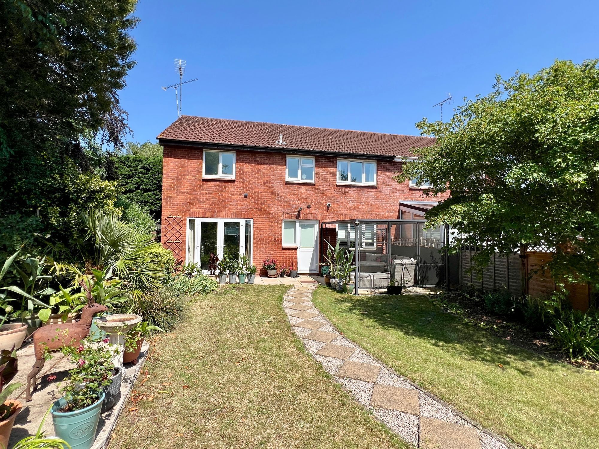 Scott Close, Taunton Image 24