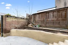 Seely Road, LONDON