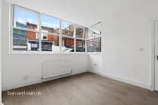 Seely Road, LONDON