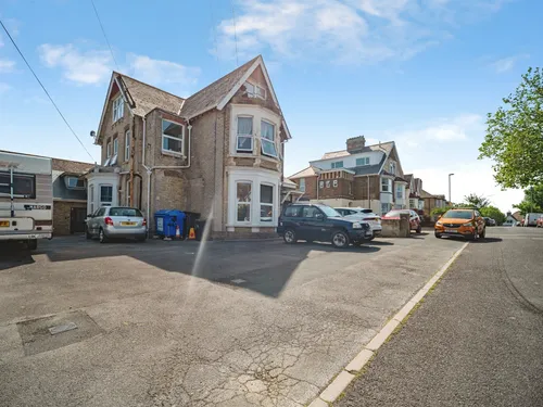 Glendinning Avenue, WEYMOUTHphoto