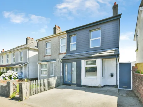 Callington Road, Saltashphoto