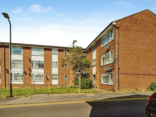 Sandringham Court, Sloughphoto