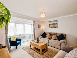 The Strand, Goring-By-Sea, Worthing thumb 3
