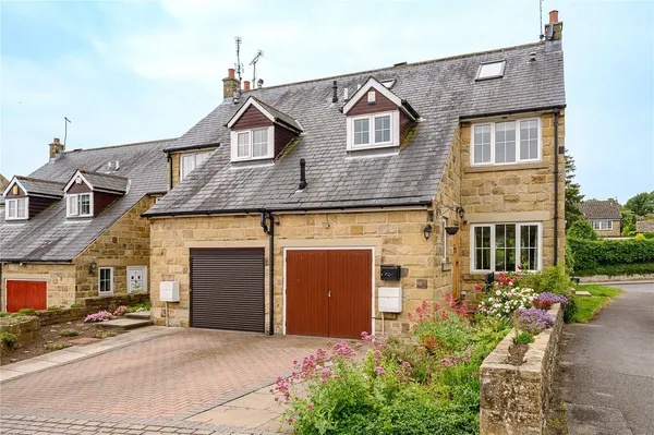 Argyle Mews, East Keswick, LS17