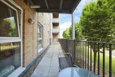 Metropolitan Station Approach, Watford