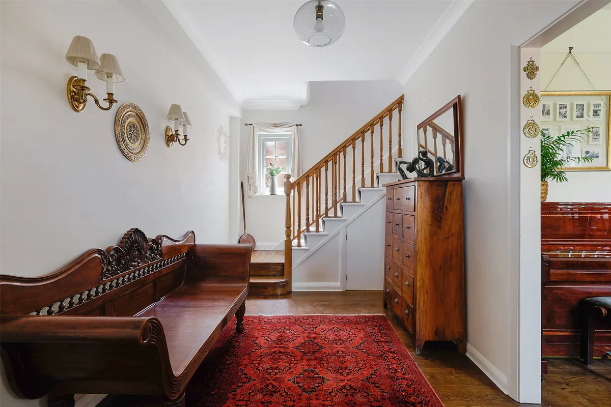 Guildford Road, Westcott, Dorking, Surrey, RH4