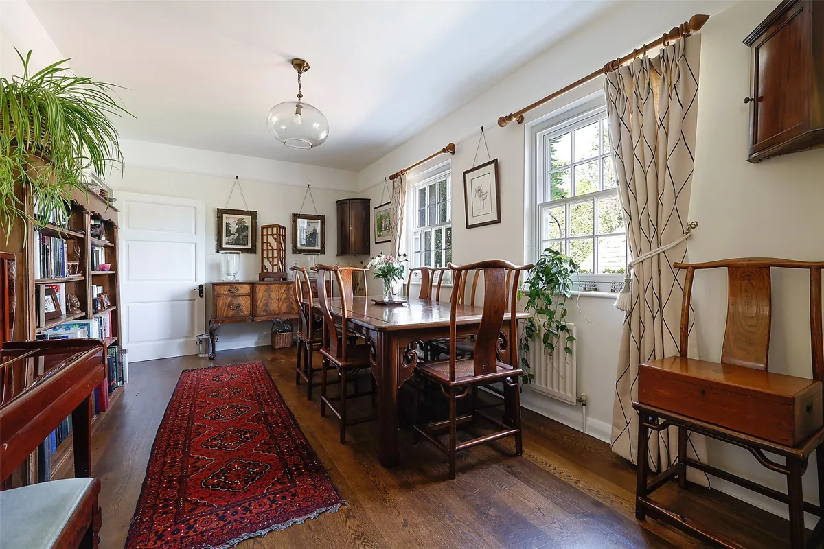 Guildford Road, Westcott, Dorking, Surrey, RH4