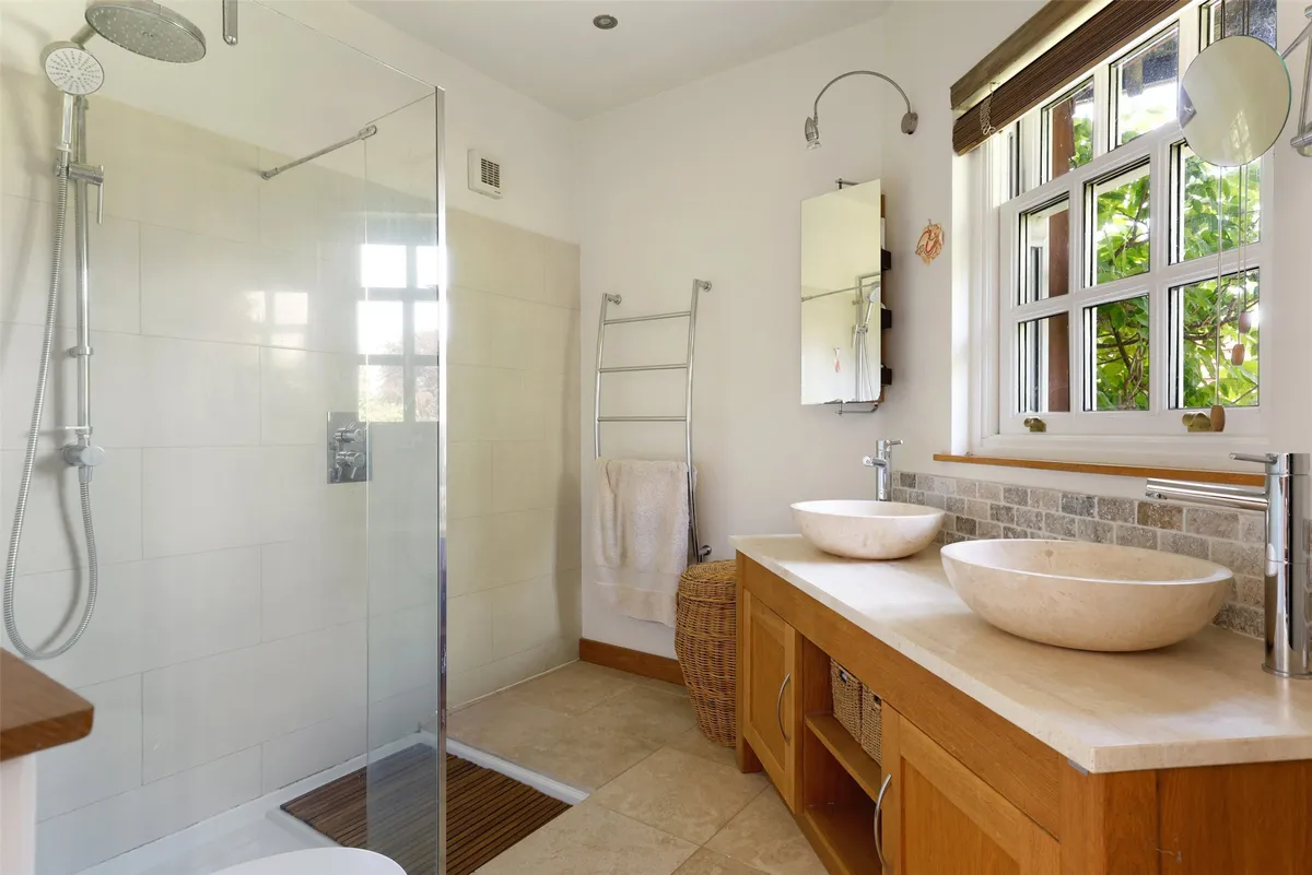 Guildford Road, Westcott, Dorking, Surrey, RH4