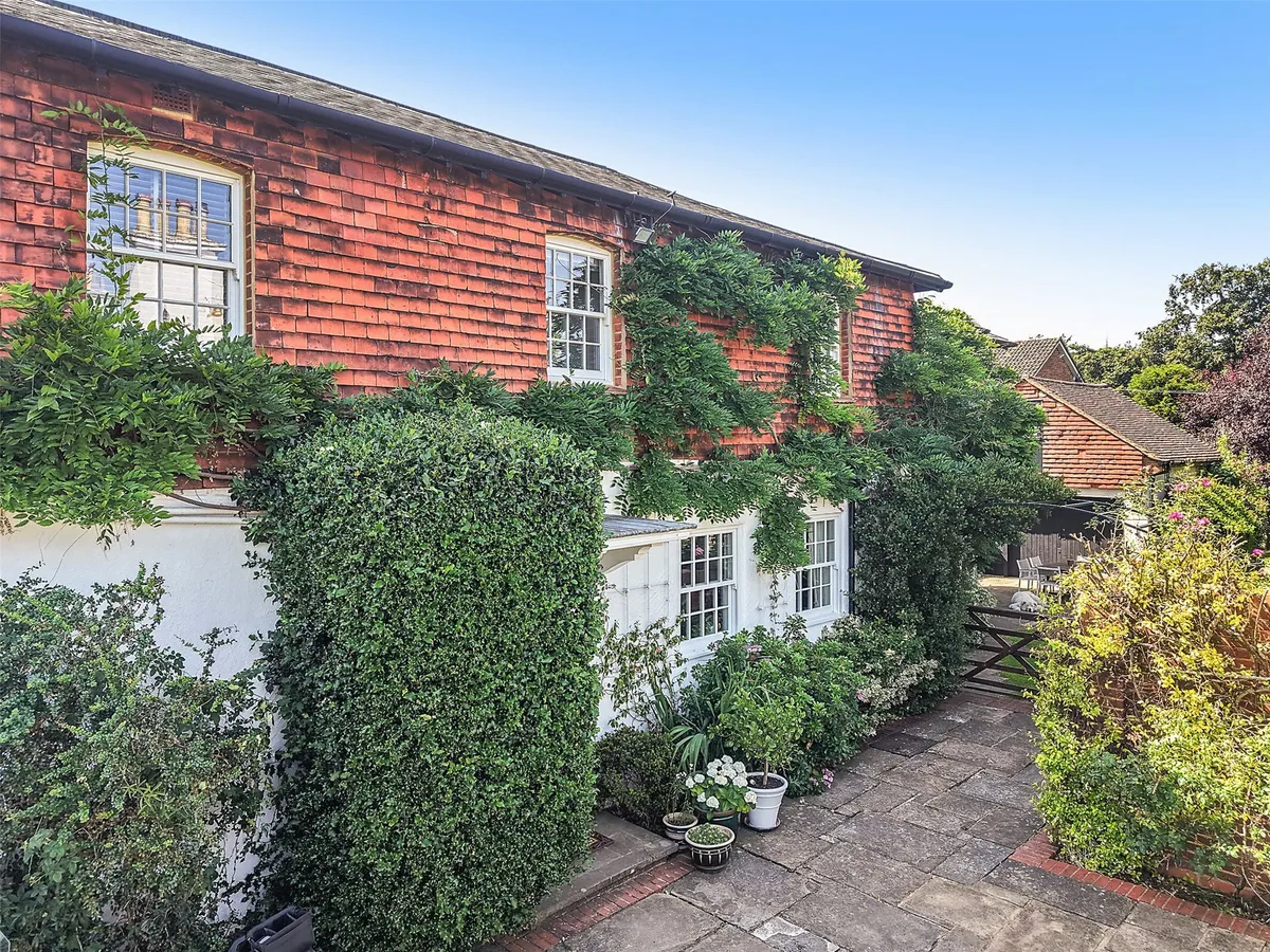 Guildford Road, Westcott, Dorking, Surrey, RH4