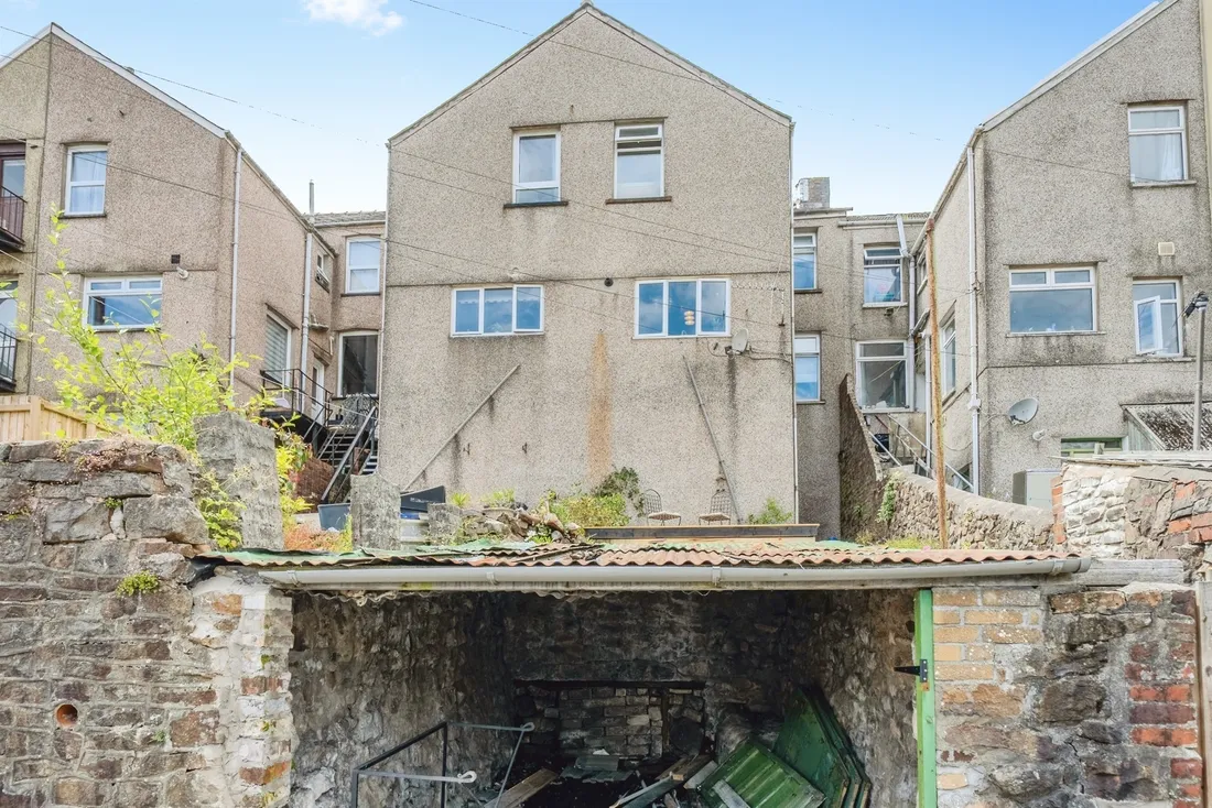 Property photo 23