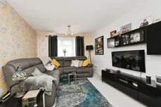 Five Acres, Harlow