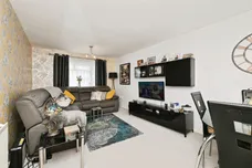 Five Acres, Harlow