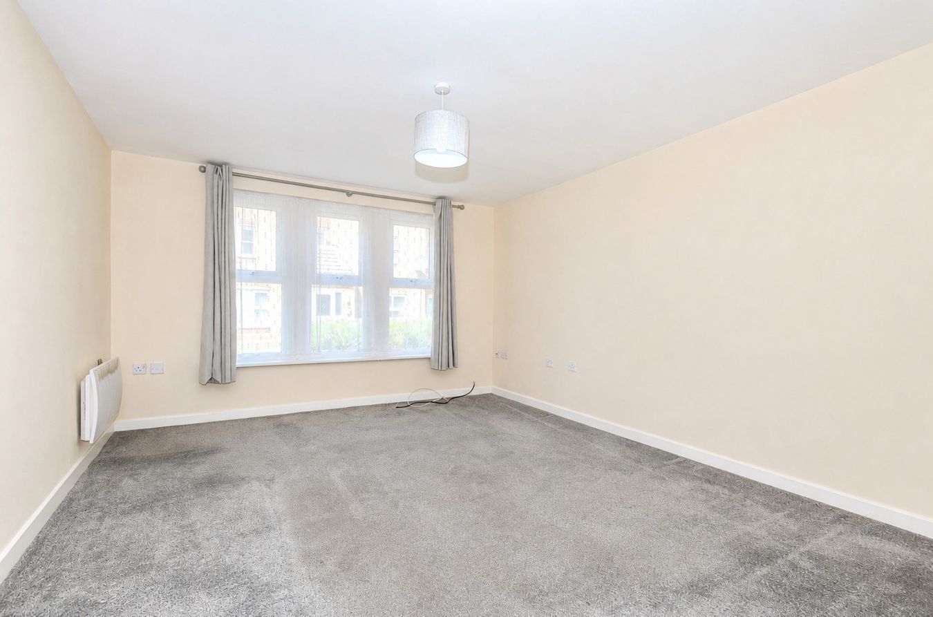 Gardeners End, Bilton, Rugby, CV22