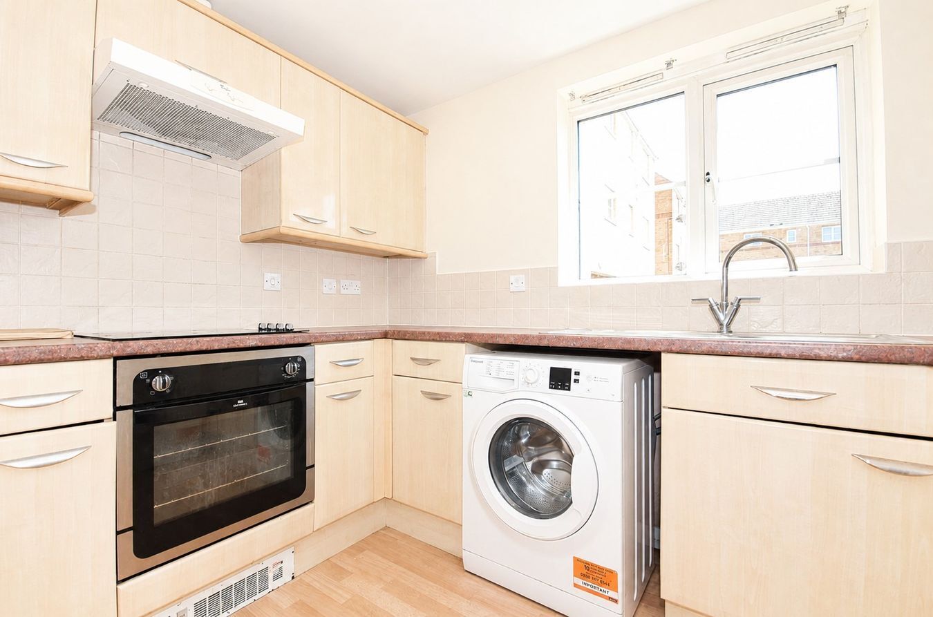 Gardeners End, Bilton, Rugby, CV22